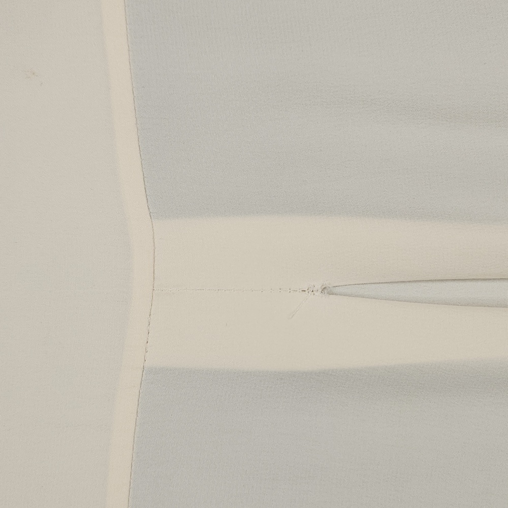 AKRIS punto silk ivory long sleeve bouse, size 6. - Picture 9 of 13
